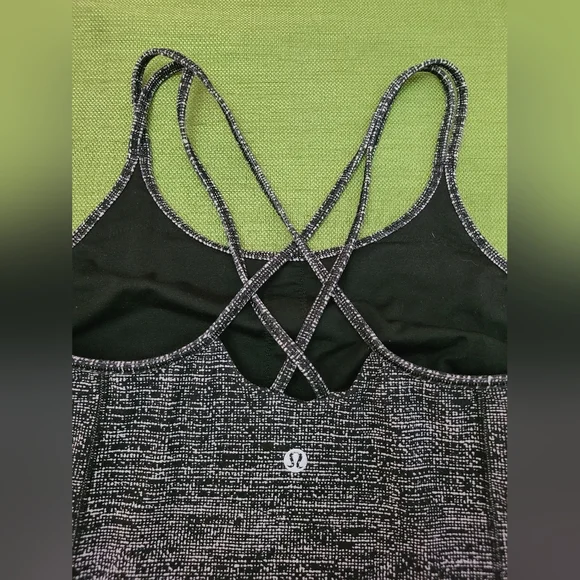 Lululemon Free To Be Tank Top Size 6 - Picture 3 of 4
